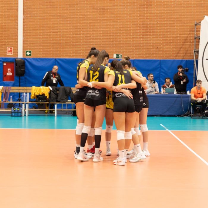 El Fedes Ascensores La Laguna debuta en la Copa Princesa con una batalla que sale cruz